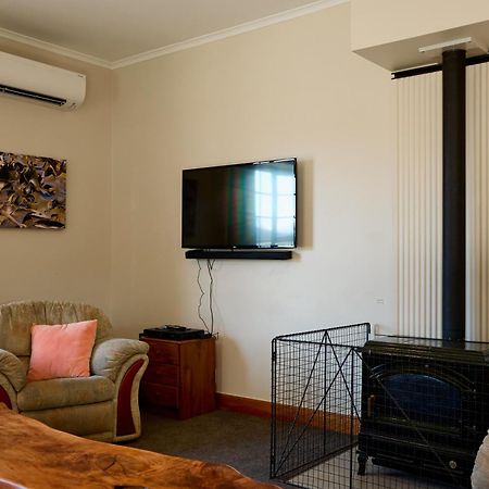 Ludstone Villa - A Charming Family Home Kaikoura Exterior photo